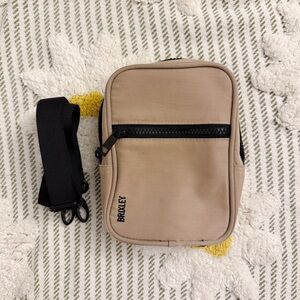 Brixley Fanny Pack Crossbody Bag - Desert